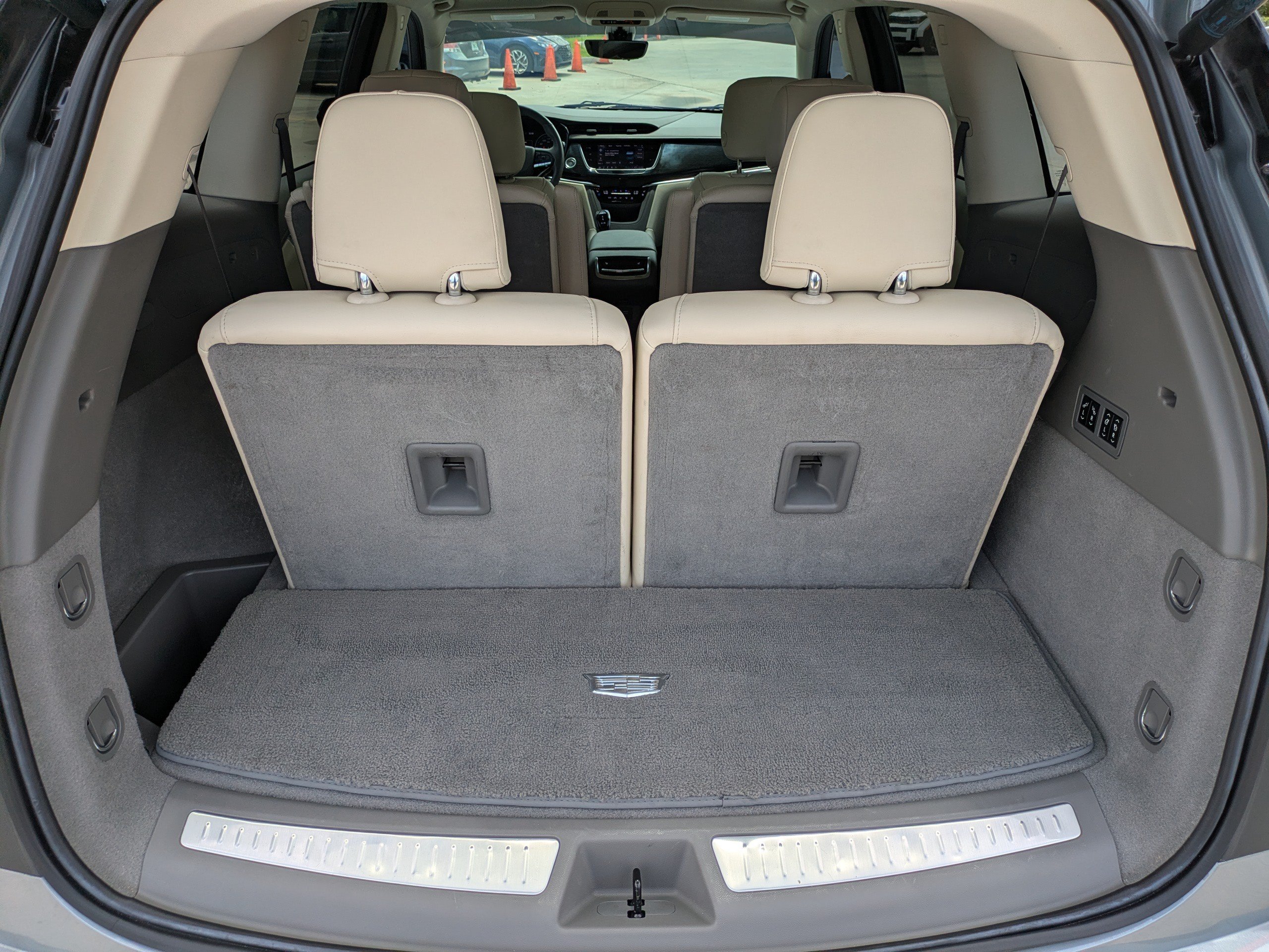 2023 Cadillac XT6 Premium Luxury - Photo 11