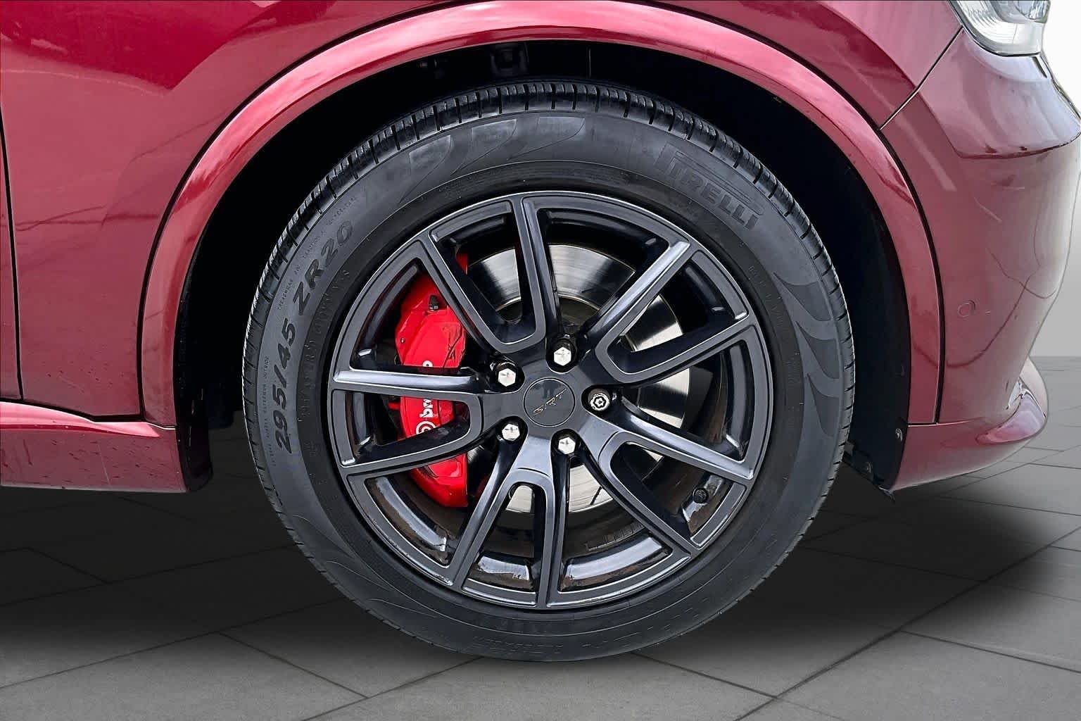 Used 2018 Octane Red Pearlcoat Dodge SRT image 10