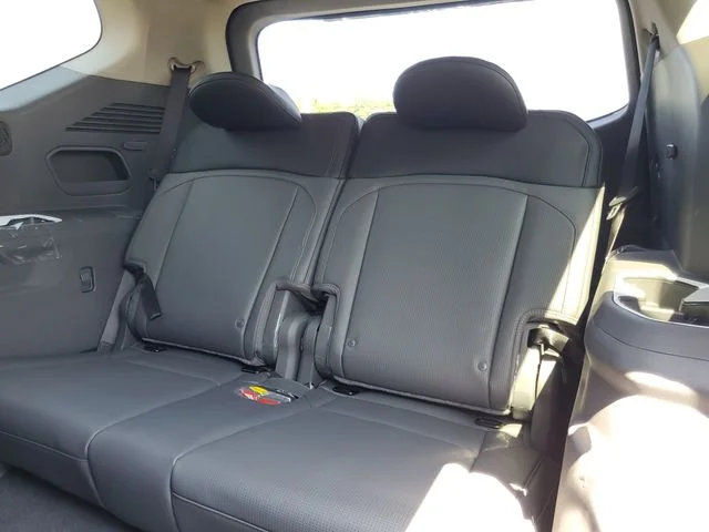 2026 Kia EV9 Light - Photo 9
