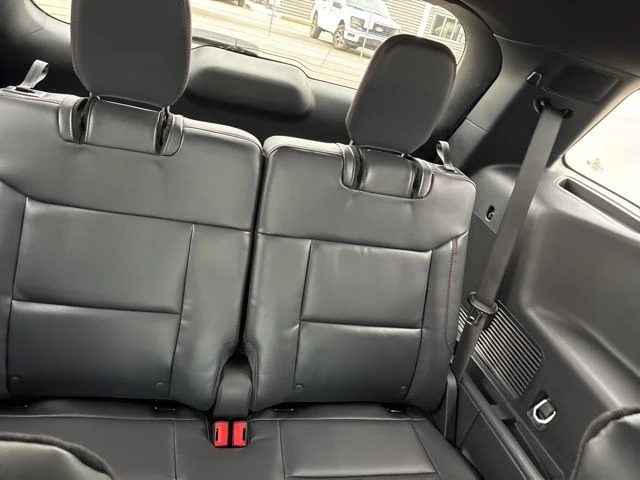 2026 Ford Explorer ST-Line - Photo 28