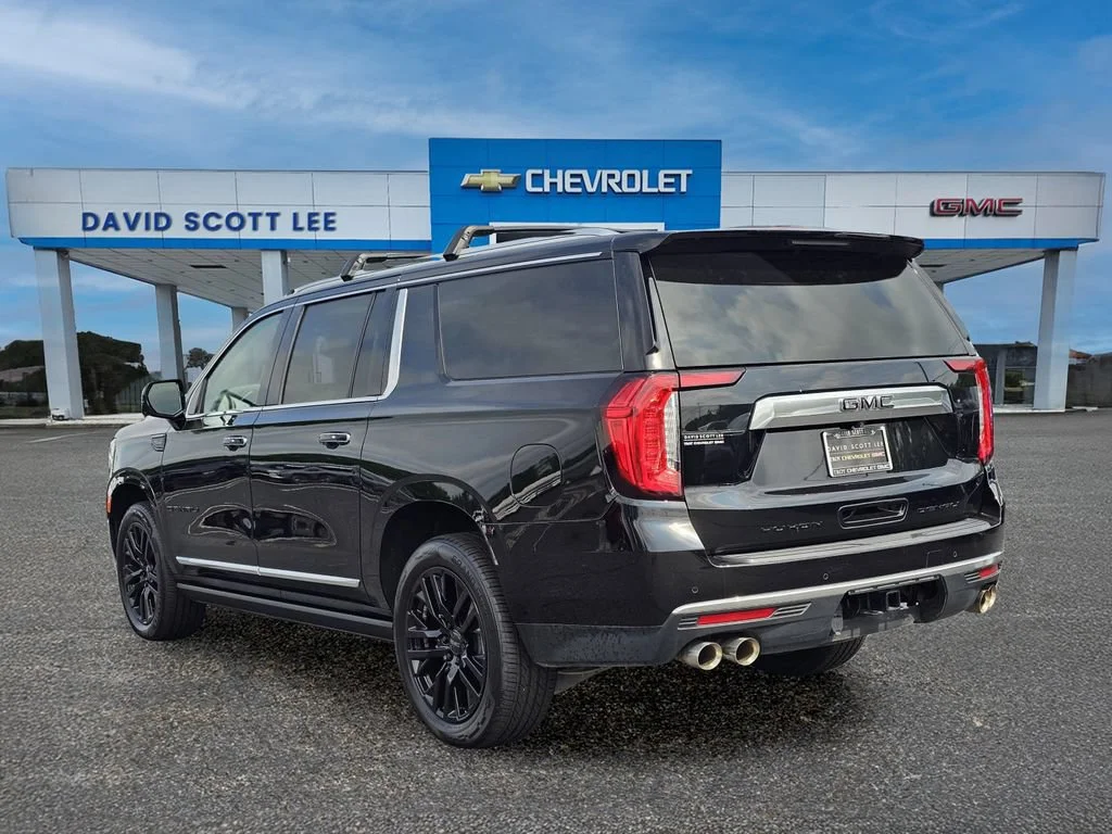 Used 2023 Onyx Black GMC Denali image 14