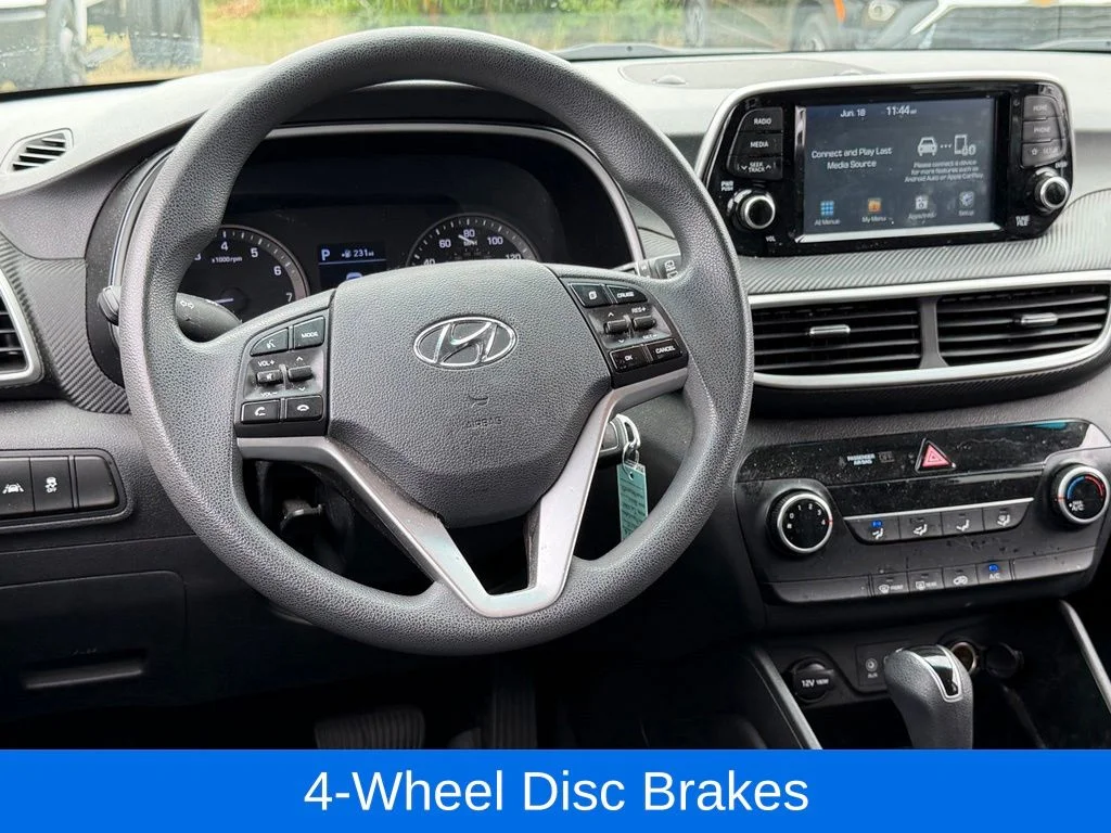 Used 2019 Red Hyundai SE image 15