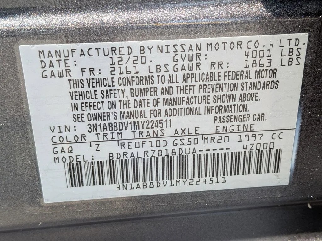 Used 2021 Gray Nissan SR image 26