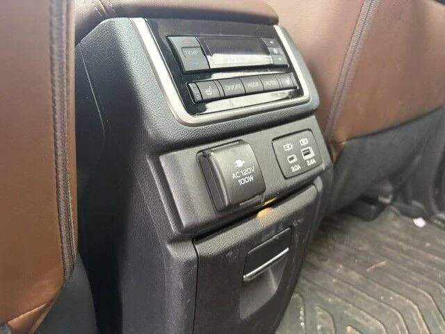 Used 2023 Autumn Green Metallic Subaru Touring image 16