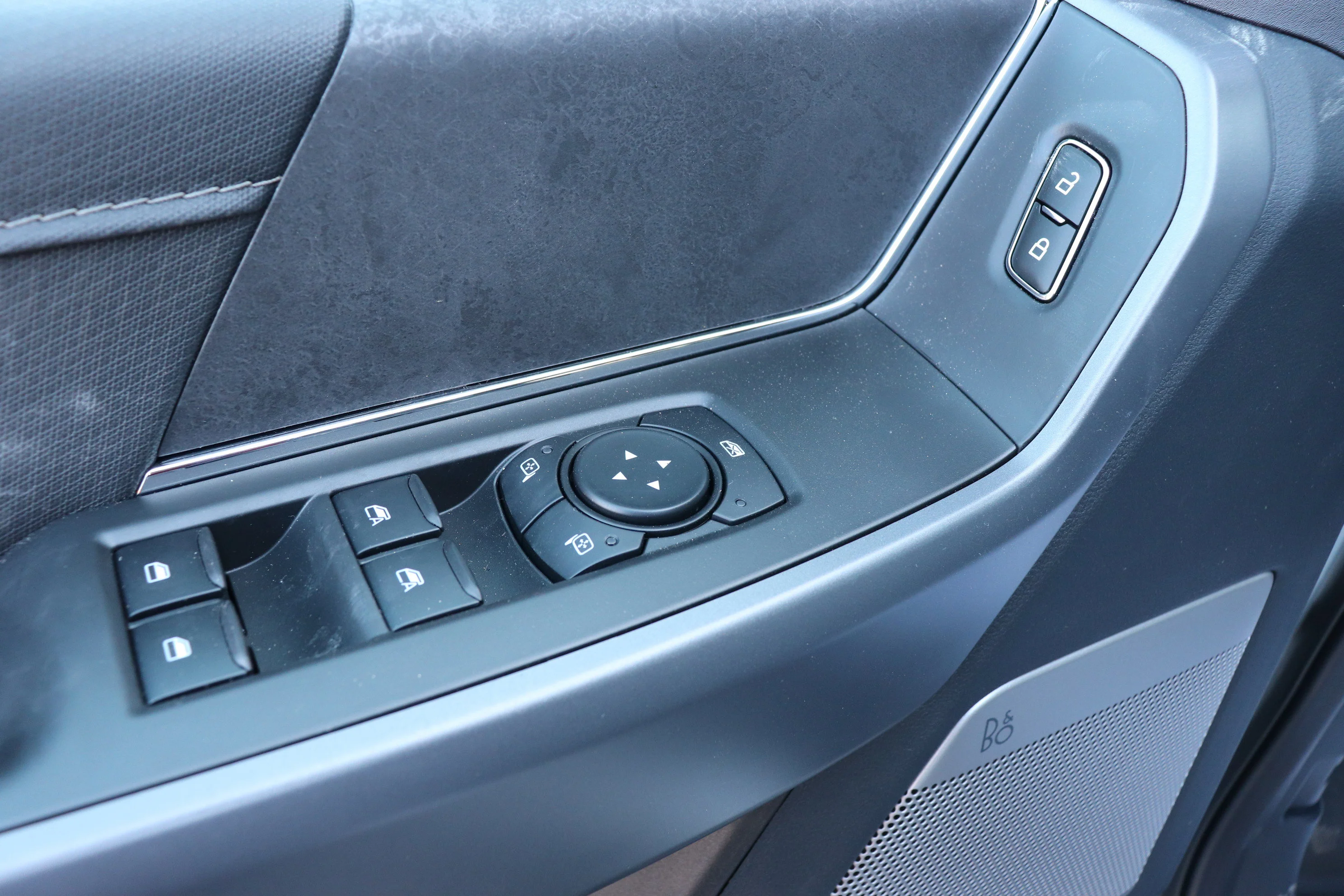 New 2026 OXFORD WHITE Ford XLT image 11