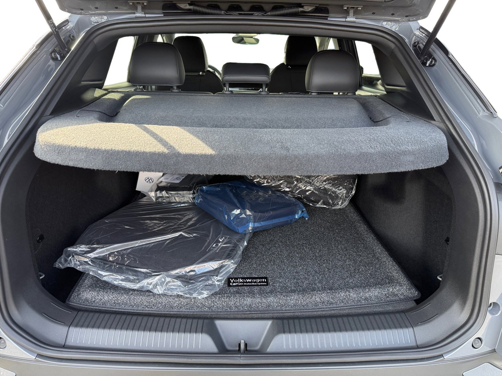 New 2026 Pure Gray Volkswagen Pro image 17