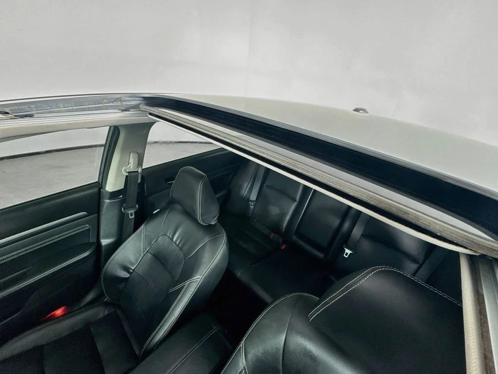 Used 2019 Gray Nissan 2.5 Platinum image 26