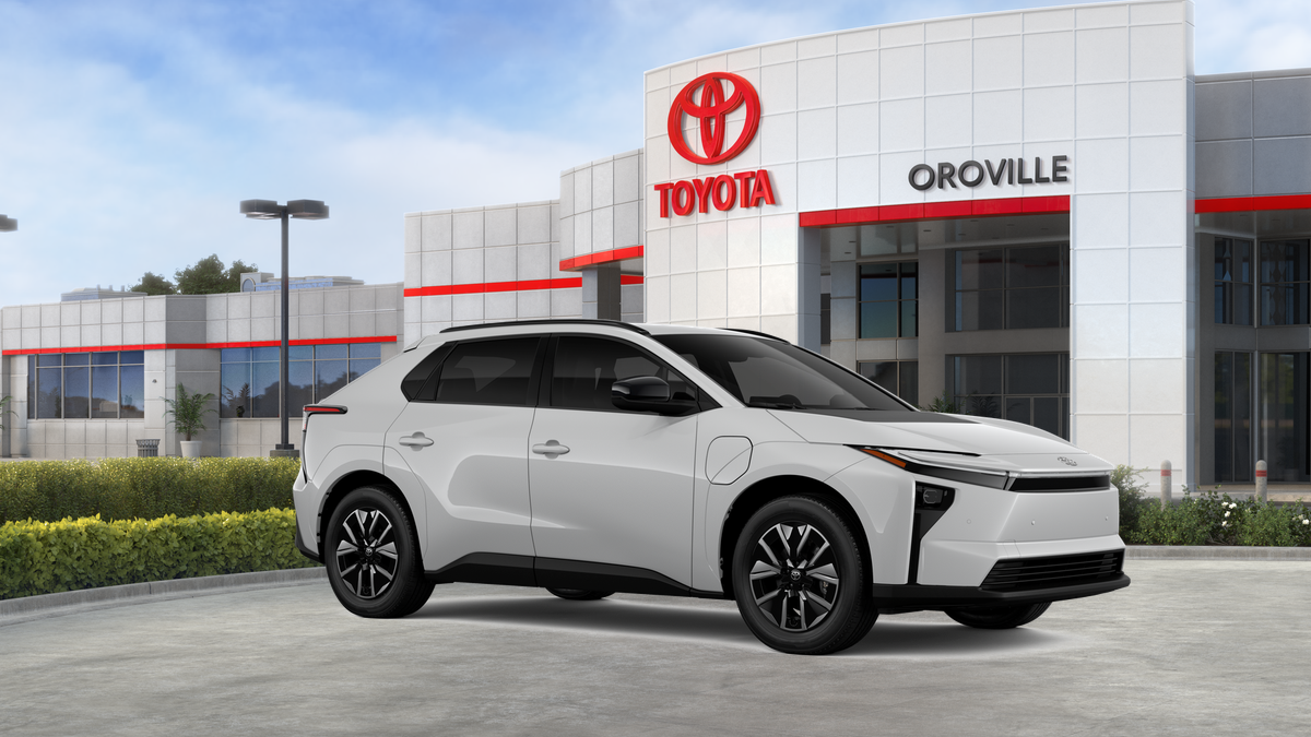 2026 Toyota bZ XLE - Photo 33