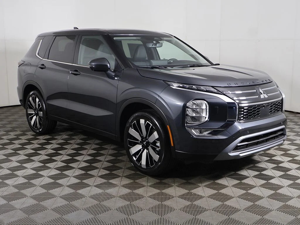 New 2026 Gray Mitsubishi SE 1.5T S-AWC image 57