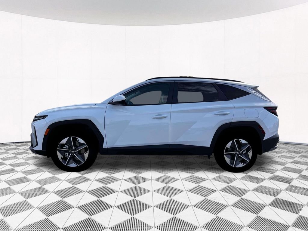 New 2026 White Hyundai SEL image 3