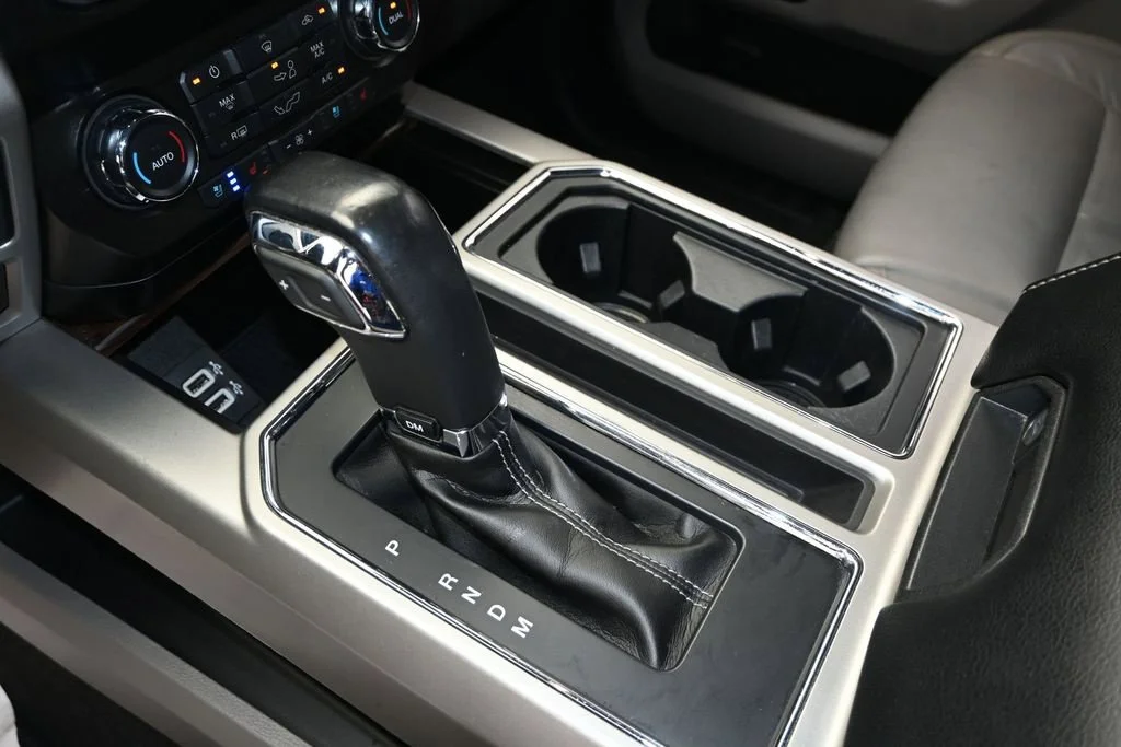 Used 2020 Silver Ford Lariat image 24