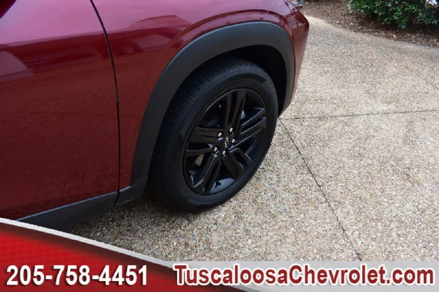 Used 2024 Crimson Metallic Chevrolet ACTIV image 14