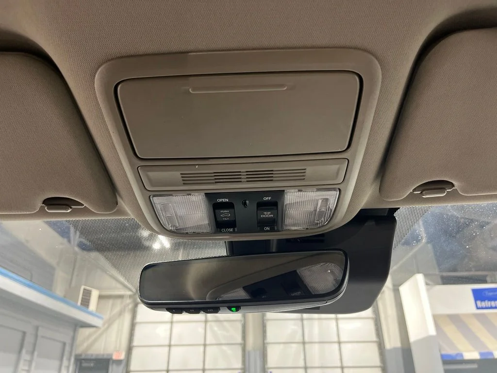 2022 Honda Pilot SE - Photo 26