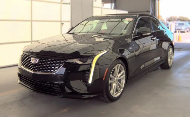 2022 Cadillac CT4 Luxury