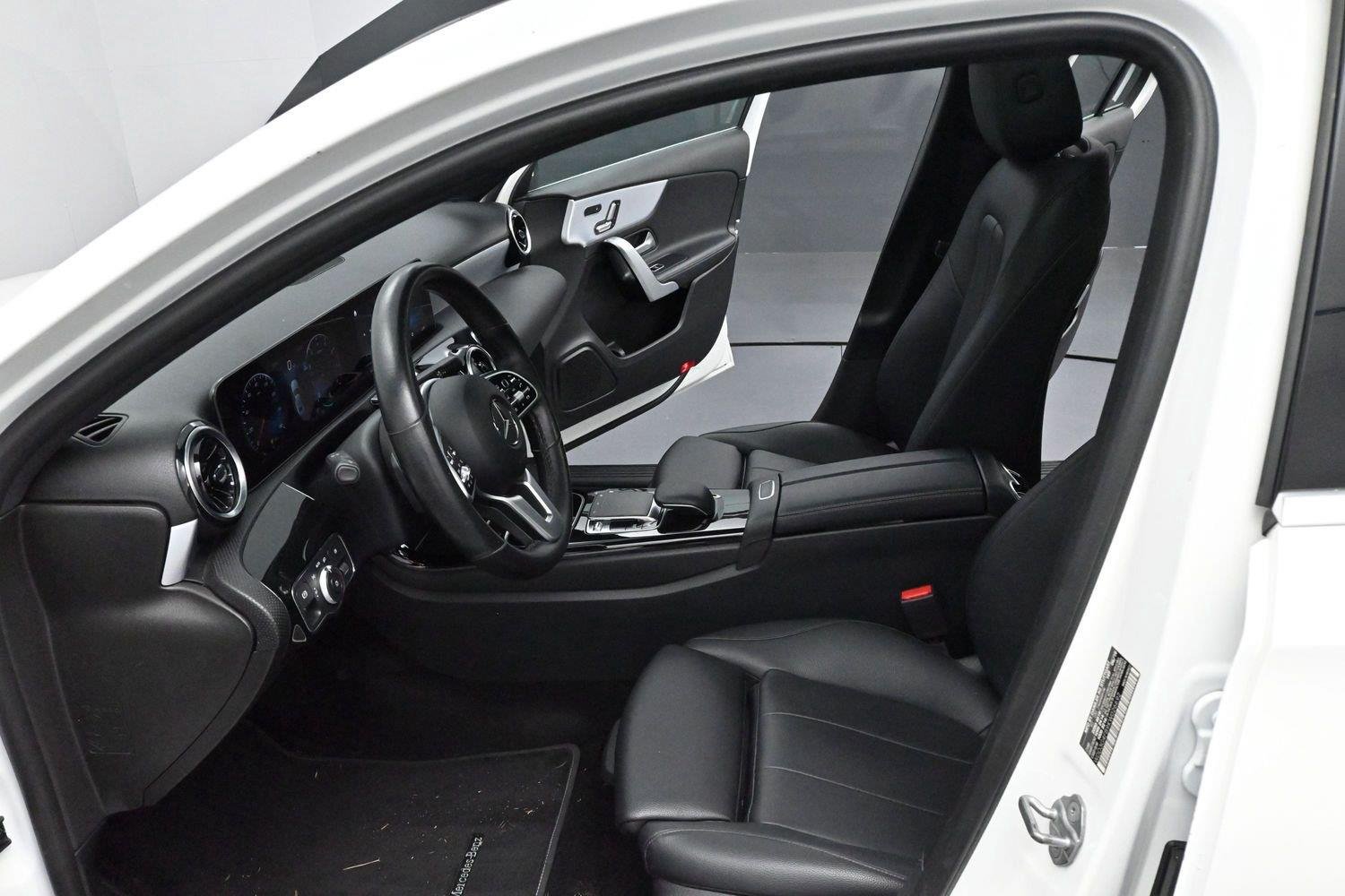 Used 2019 Night Black Mercedes-Benz A 220 image 13