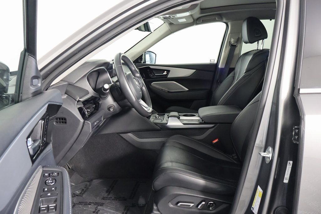 Certified Used 2023 Liquid Carbon Metallic Acura TECH image 10