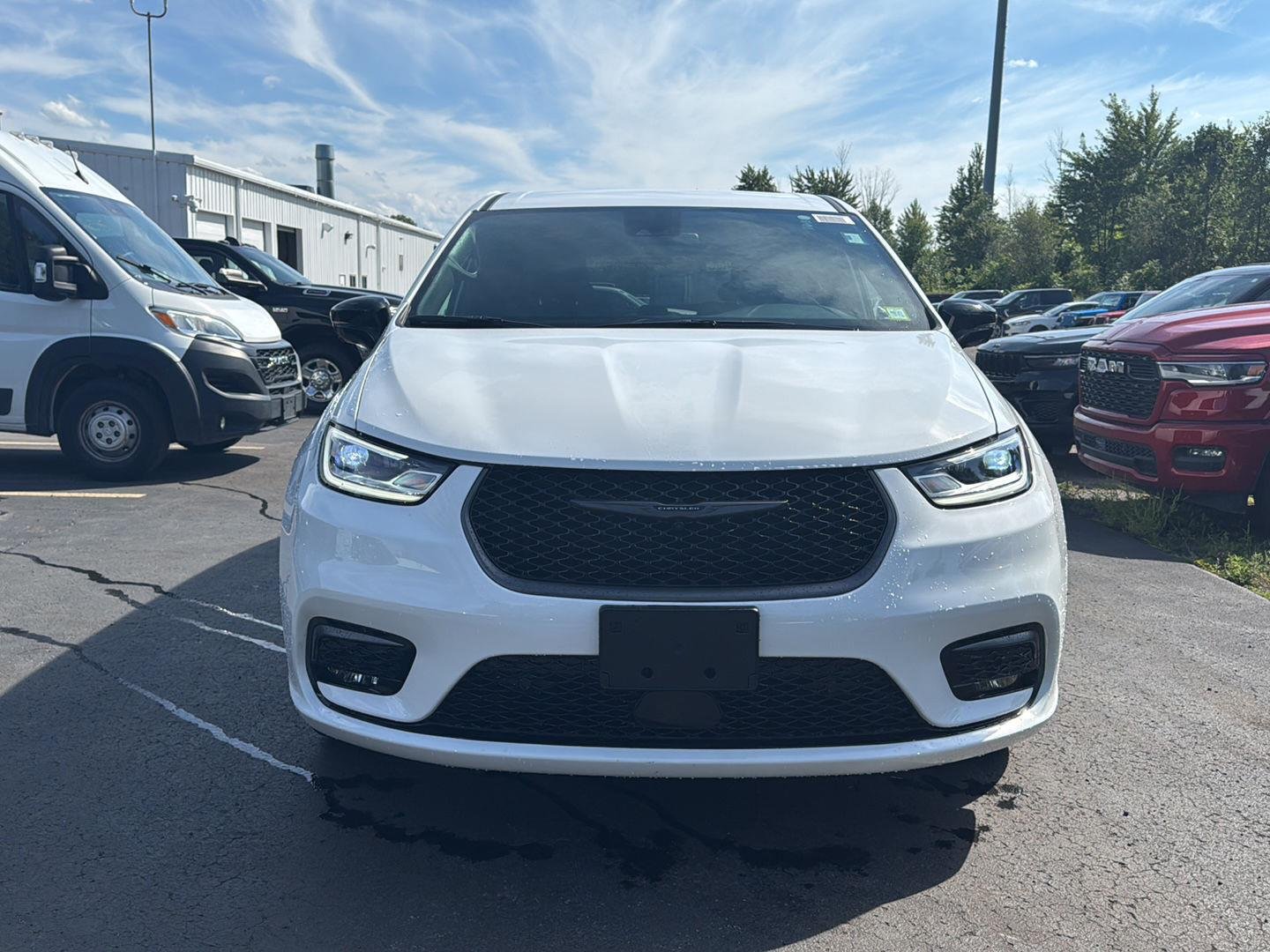 Used 2026 Bright White Clearcoat Chrysler Select image 5