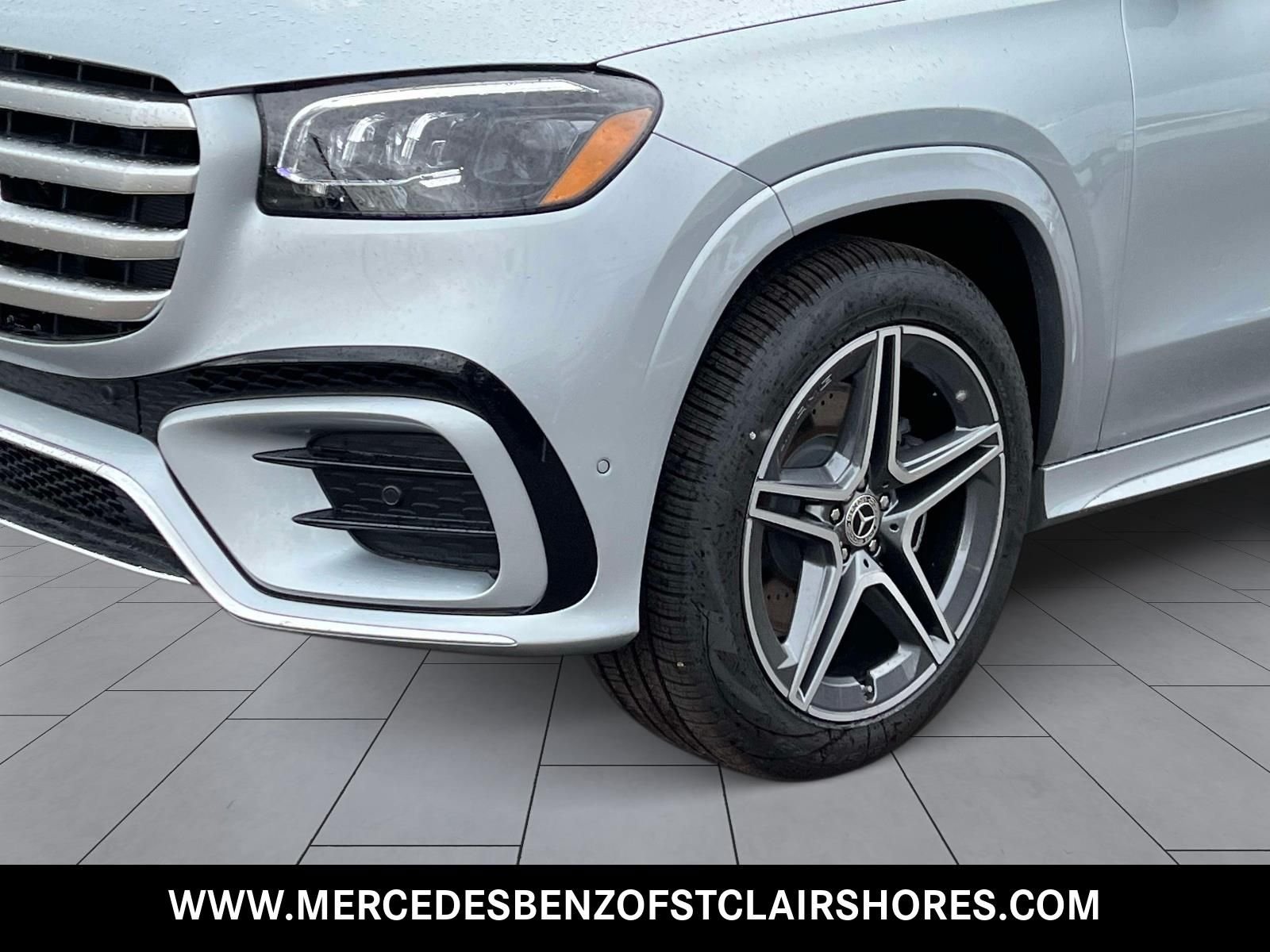 New 2025 Cirrus Silver Metallic Mercedes-Benz GLS 450 image 10