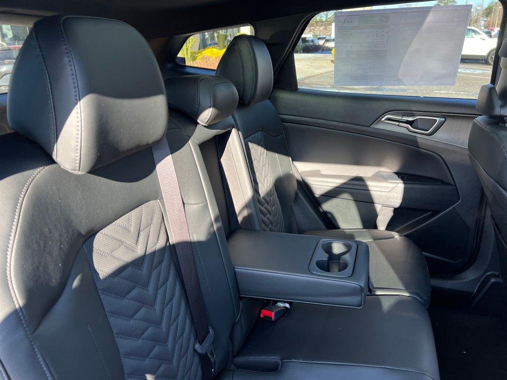 New 2026 Wolf Gray Kia X-Line image 31