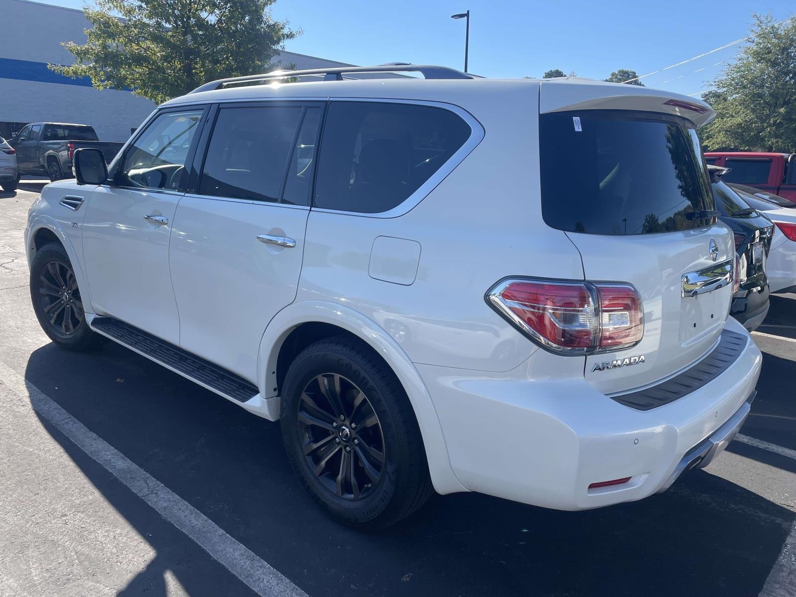 Used 2020 Pearl White Tricoat Nissan Platinum image 4