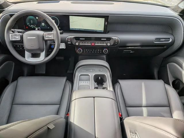 New 2026 Silver Hyundai Calligraphy image 24