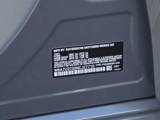 Used 2022 Gray BMW 750i xDrive image 35