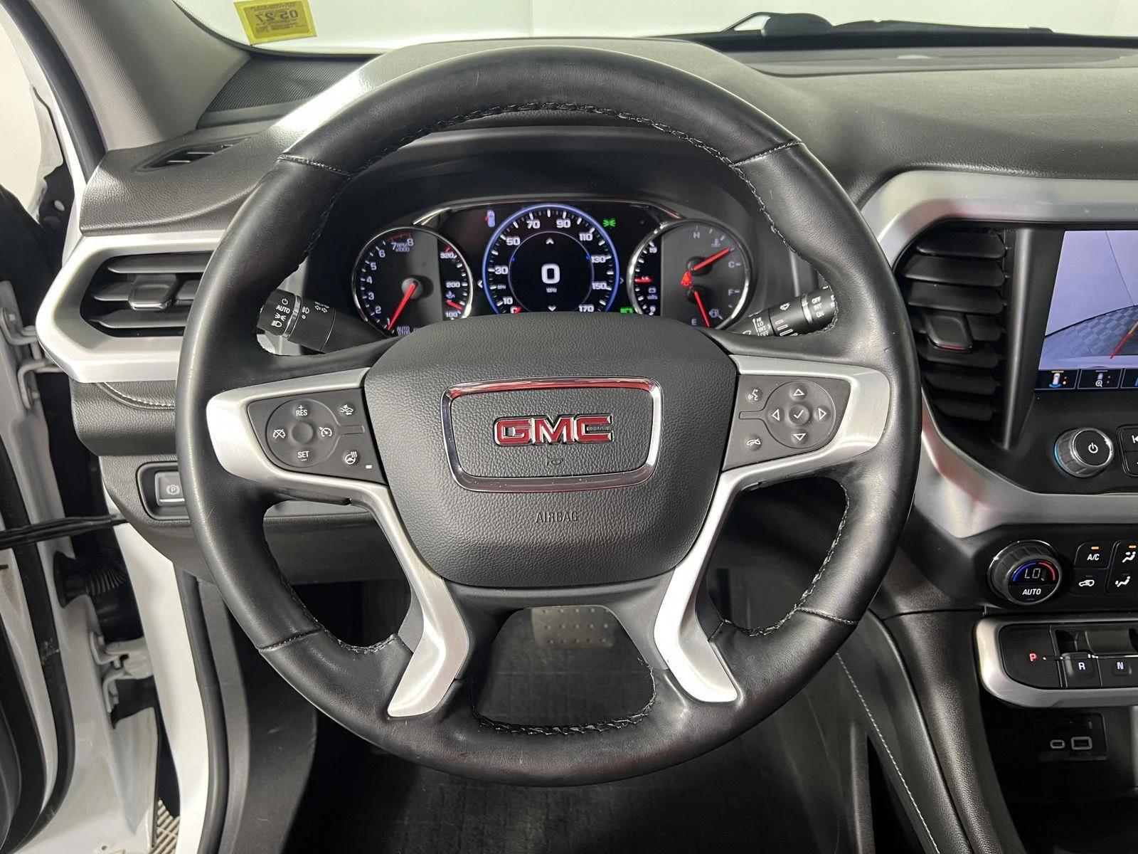 Used 2023 Summit White GMC SLT image 15