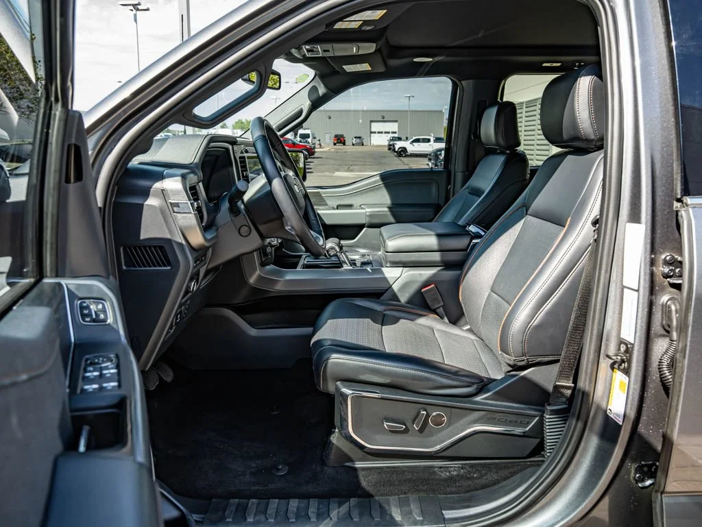 Used 2024 Gray Ford Lariat image 33