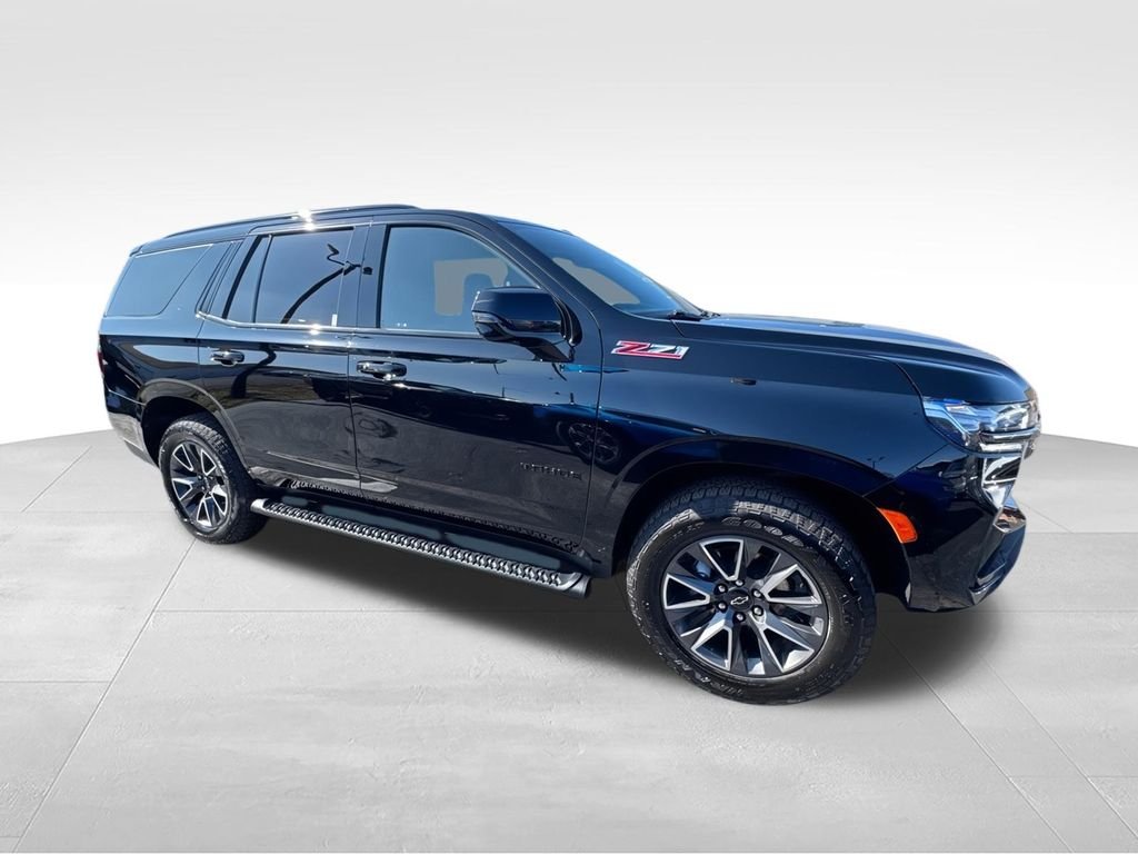 Used 2022 Black Chevrolet Z71 image 2