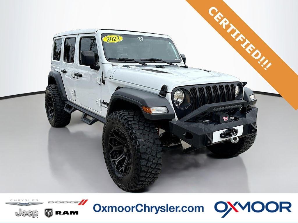 2023 Jeep Wrangler Sport S's photo