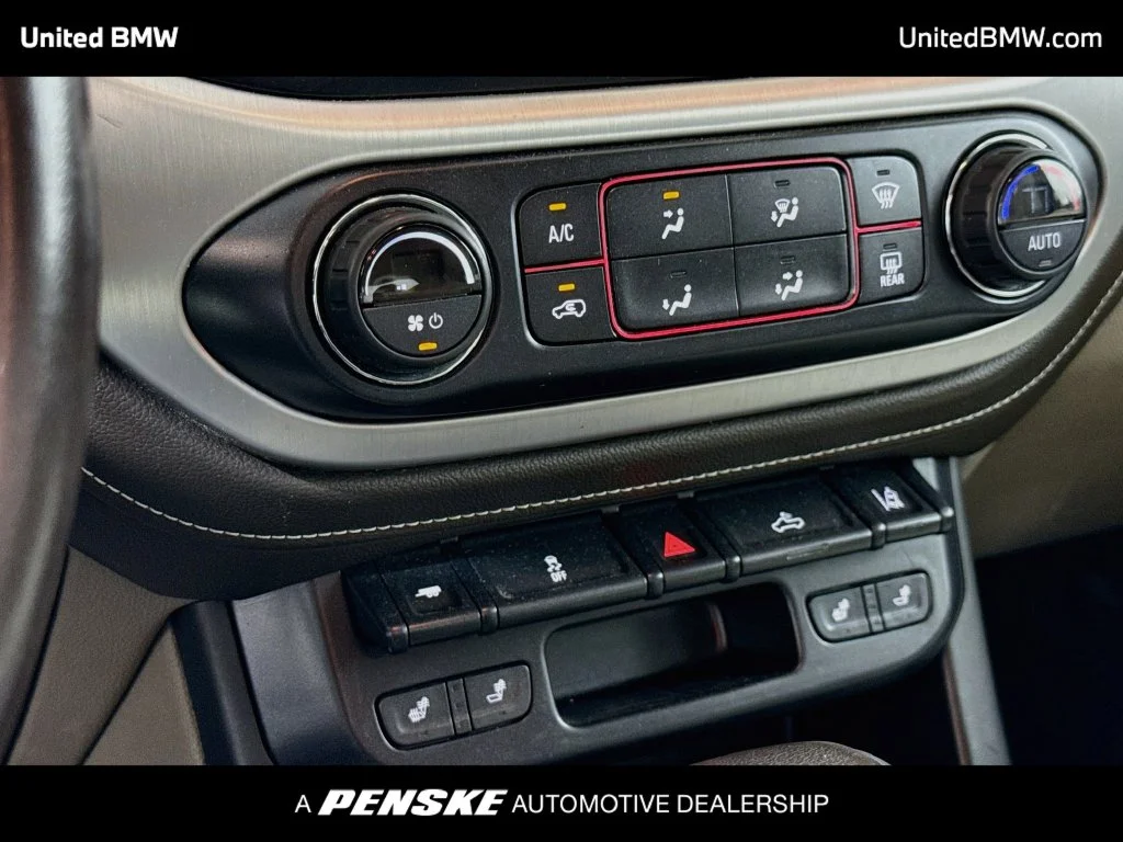 Used 2015 Cardinal Red GMC SLT image 18