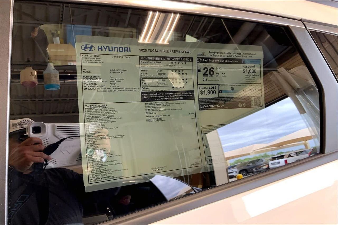 New 2026 Serenity White Pearl Hyundai SEL Premium AWD image 18
