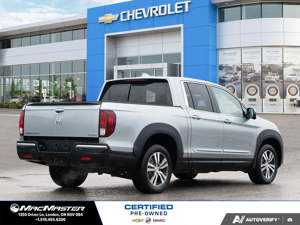 Certified Used 2017  Honda EX-L image 6