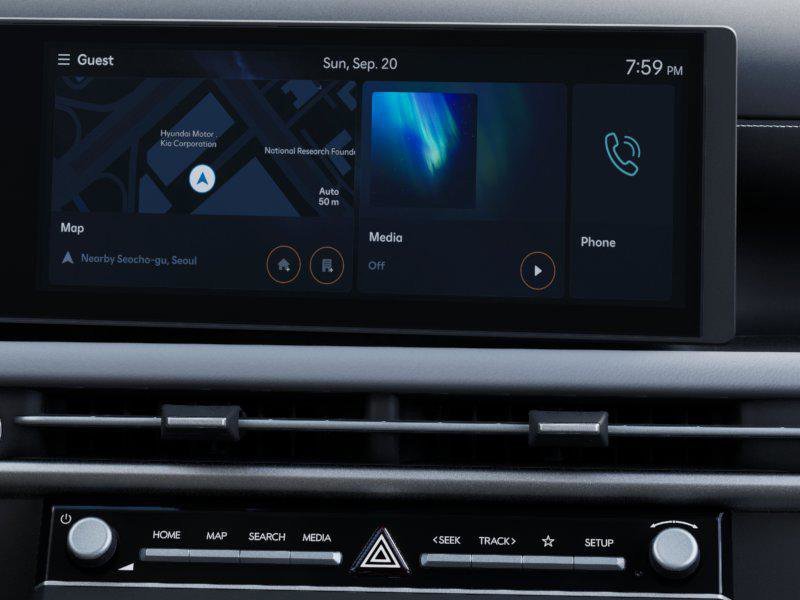 2025 Hyundai Tucson SE - Photo 13