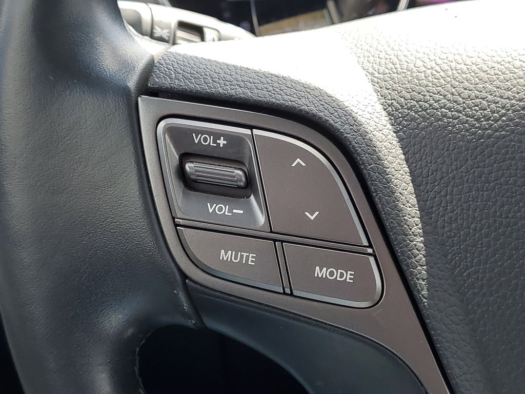 Used 2018 Silver Hyundai Limited Ultimate image 25