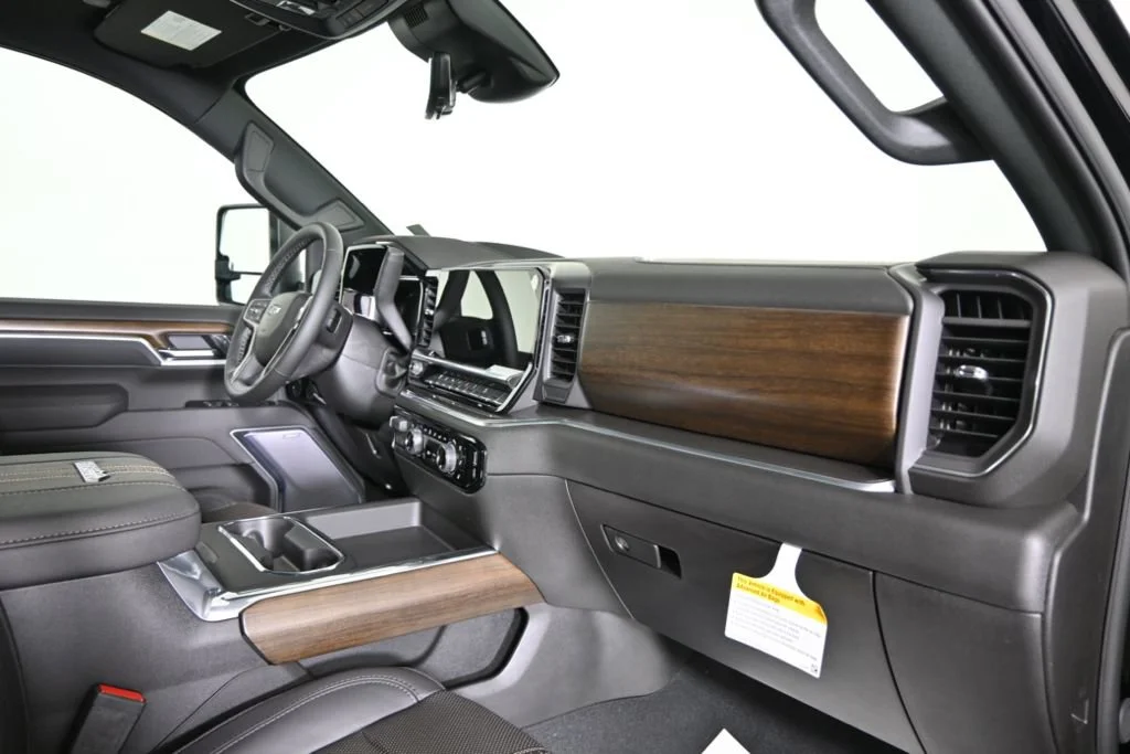 2026 Chevrolet Silverado 2500 HD High Country - Photo 15