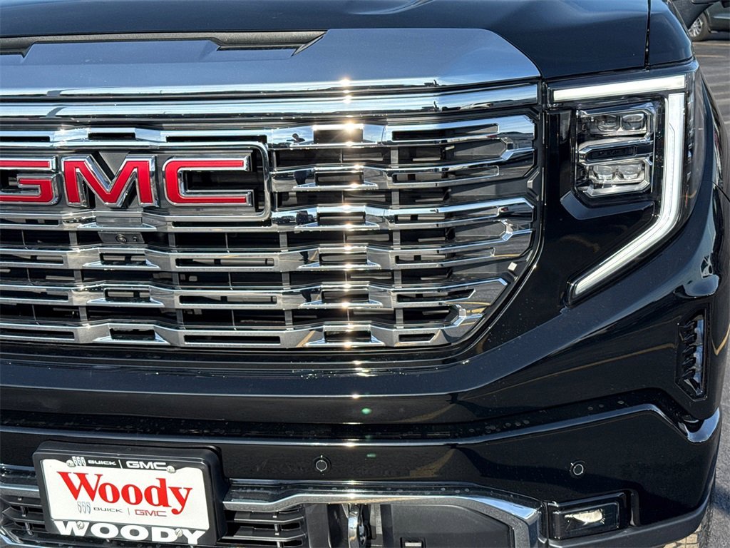 2026 GMC SIERRA - Image 9