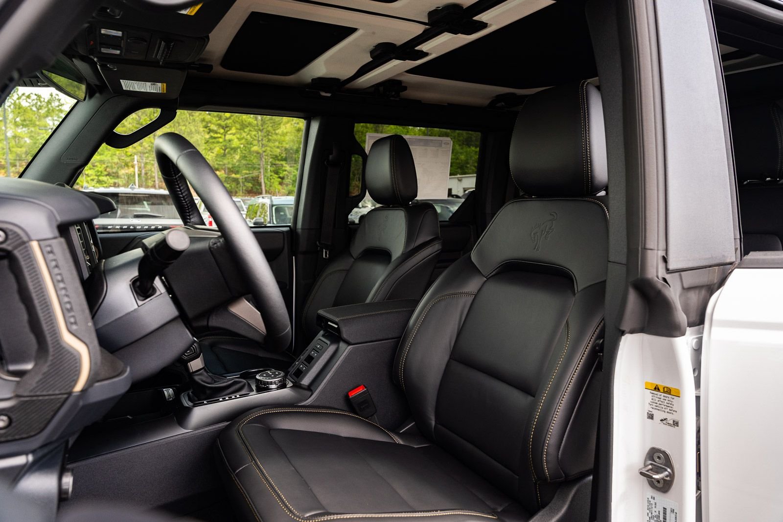 New 2026 Oxford White Ford Badlands® image 17