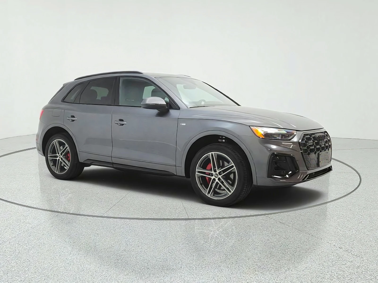 Used 2024 Daytona Gray Pearl Effect Audi S line Premium Plus image 3