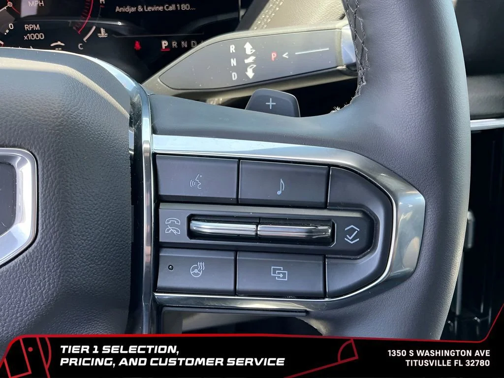 Used 2025 Summit White GMC Denali image 33