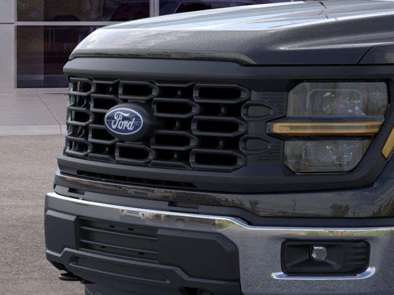 New 2026 Agate Black Ford XL image 16