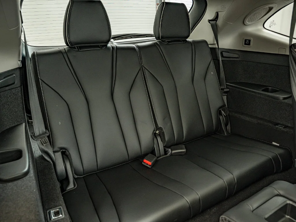 Used 2026 Platinum White Acura Advance Package image 41