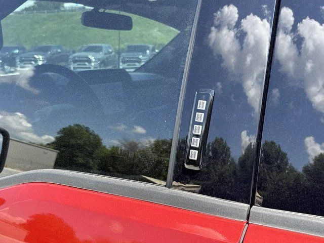 Used 2023 Red Ford XLT image 14