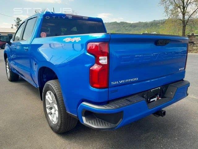 Used 2026 Riptide Blue Metallic Chevrolet RST image 7