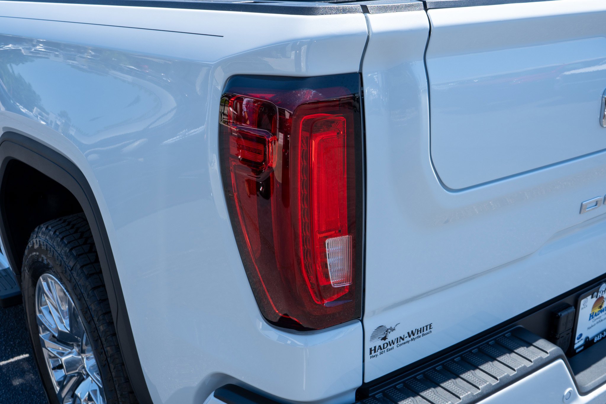 New 2026 Glacier White Tricoat GMC Denali image 10