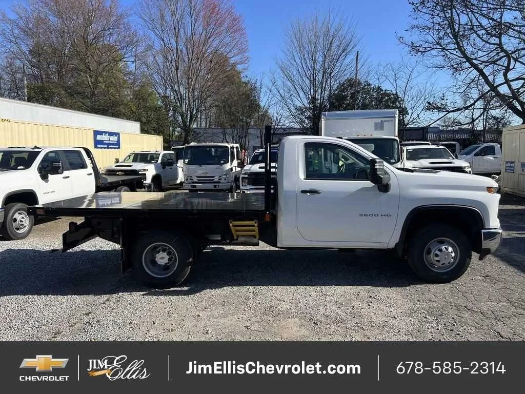 New 2025 Summit White Chevrolet Work Truck image 8