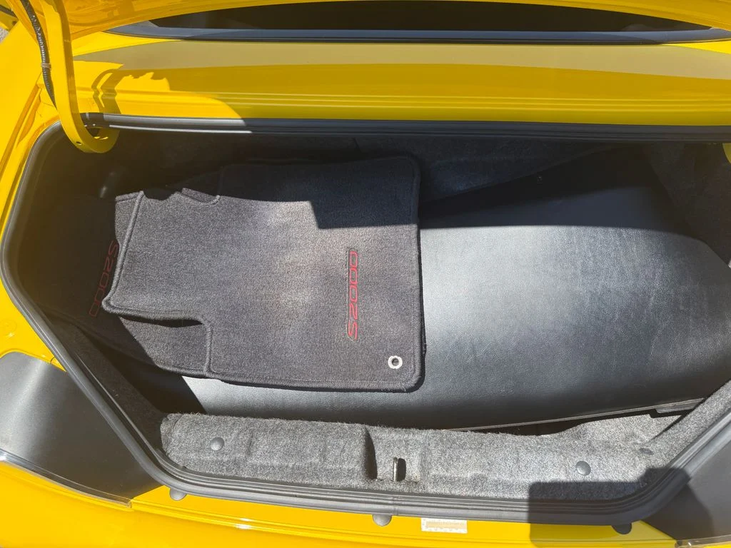 Used 2001 Spa Yellow Pearl Honda Convertible image 13