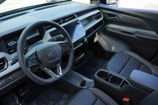 New 2027 Mosaic Black Metallic Chevrolet RS image 2