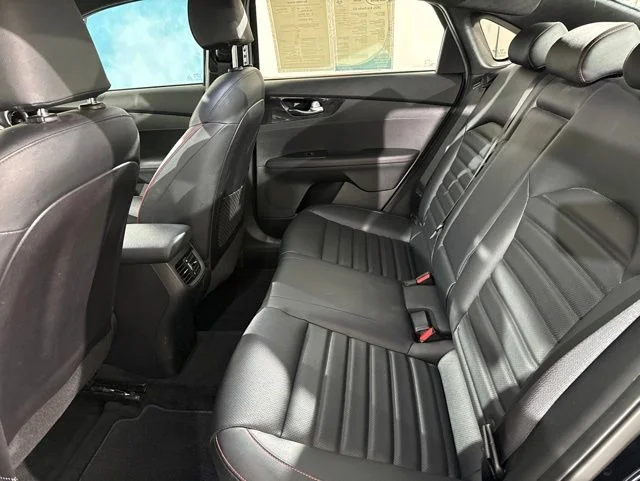 Used 2021 Black Kia GT image 7