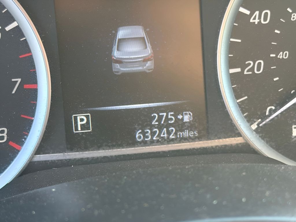 Used 2018 Gun Metallic Nissan SV image 19